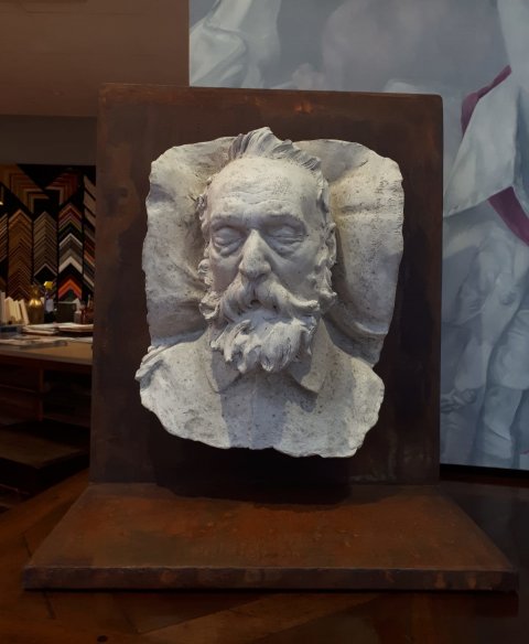 restauration Masque mortuaire en plâtre de Victor Hugo